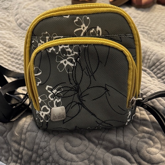 Haiku Handbags - Haiku Mini Bag - Green with Yellow Trim Crossbody